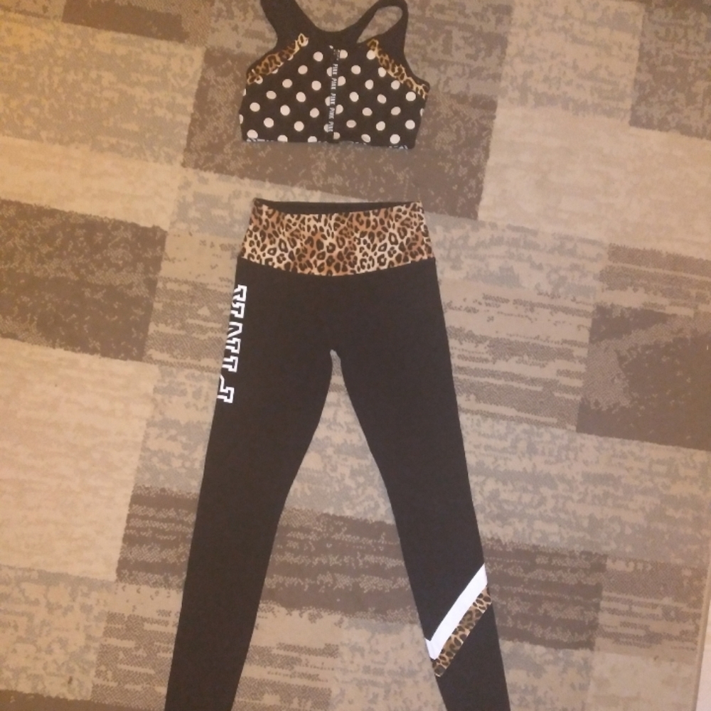 EUC VS Pink gym outfit set